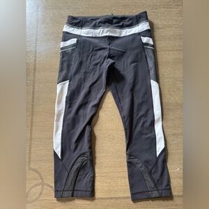 Lululemon Black and White Athletic Leggings